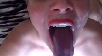 sexyspunkygirl – Chaturbate – Kinky alt girl takes a facial and plays with the cum before eating it – 2018-04-22